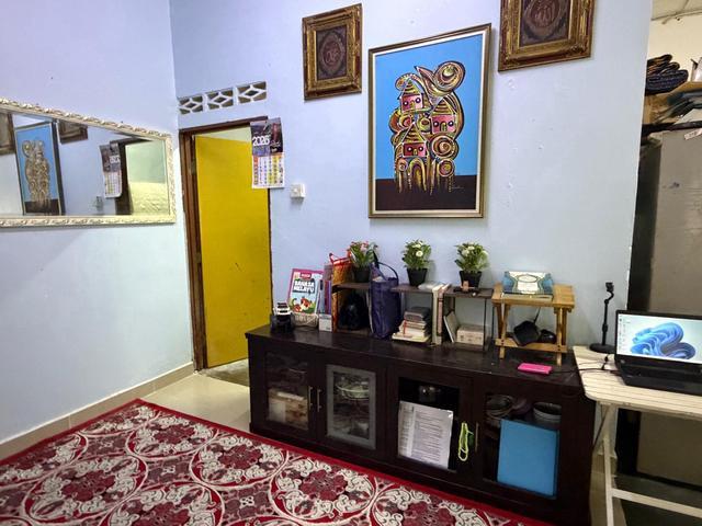 Landed House Padang Jawa Near UiTM Shah Alam for rent