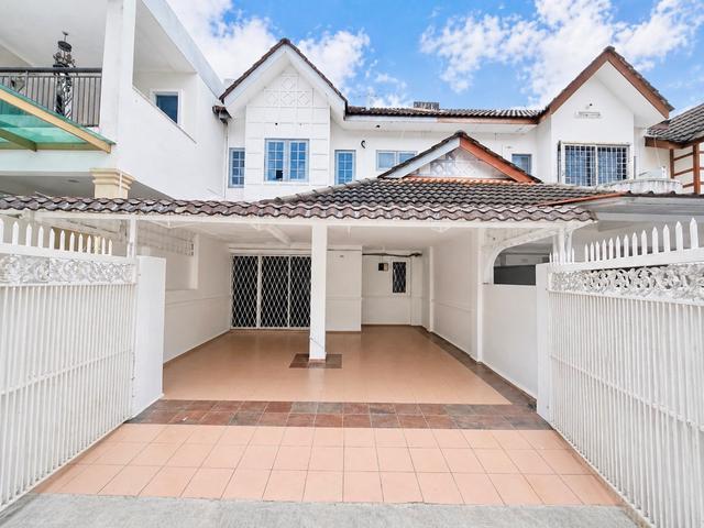 LANDED HARGA MURAH2Sty Taman Bukit Indah AmpangBELOW MARKET
