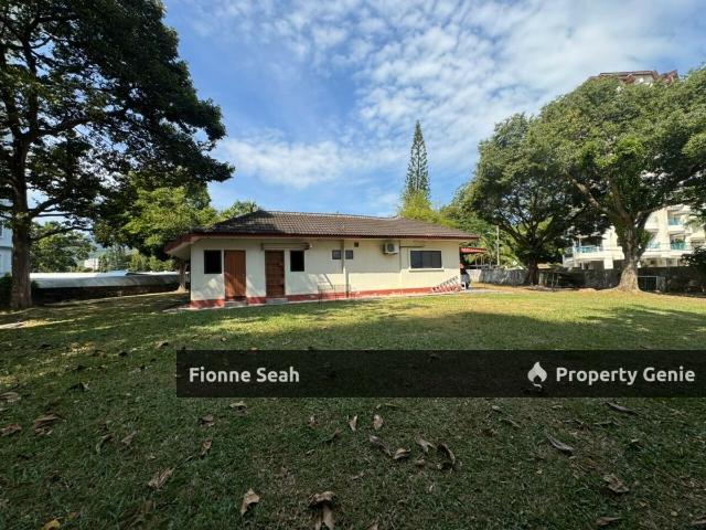 LANDED SALE 1 STOREY BUNGALOW AT JALAN BUNGA KACA PIRING 15015 SQFT ORIGINAL CONDITION