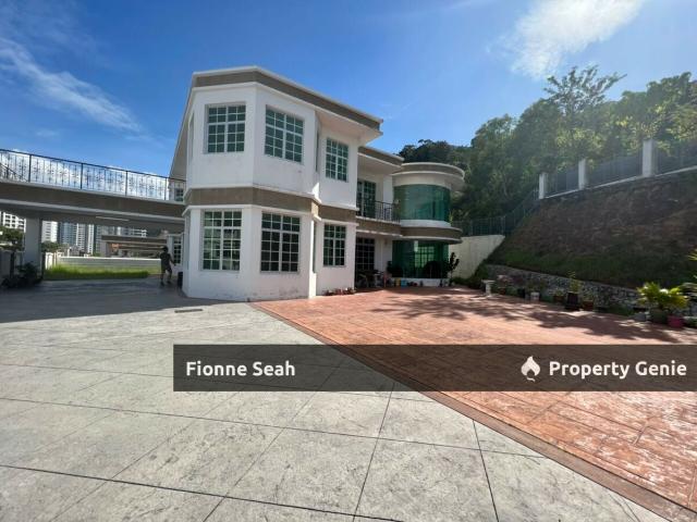 LANDED SALE 2 STOREY BUNGALOW AR BEVERLY HILL BIG GARDEN WITH GOOD CONDITION