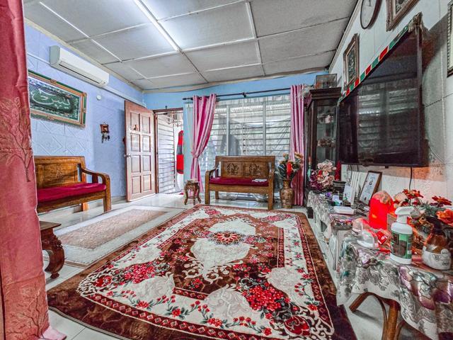 Landed Rumah murah di tengah Puchong
