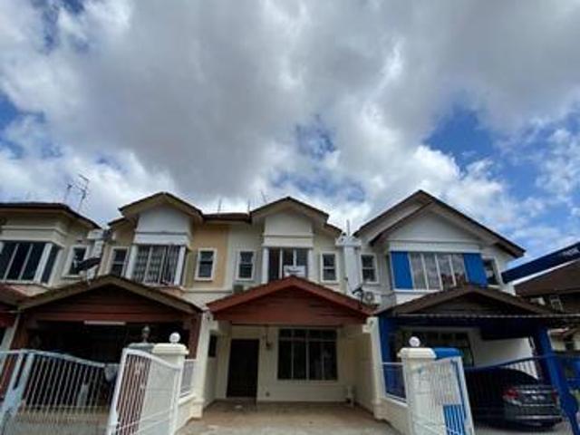 Landed Taman Seri Austin Dato Onn near KPJ Aeon 100K below Market
