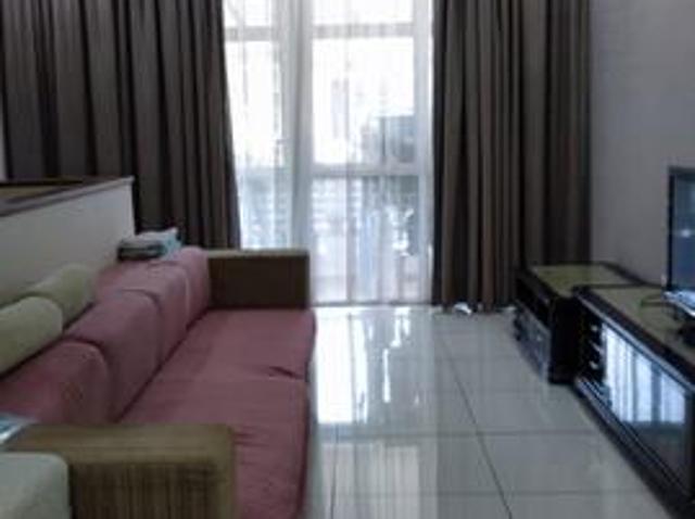 Landed upper unit at Goodview Heights Hibiscus Townhouse for sales