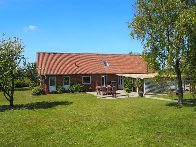 Kalkværksvej 3, Helligkilde