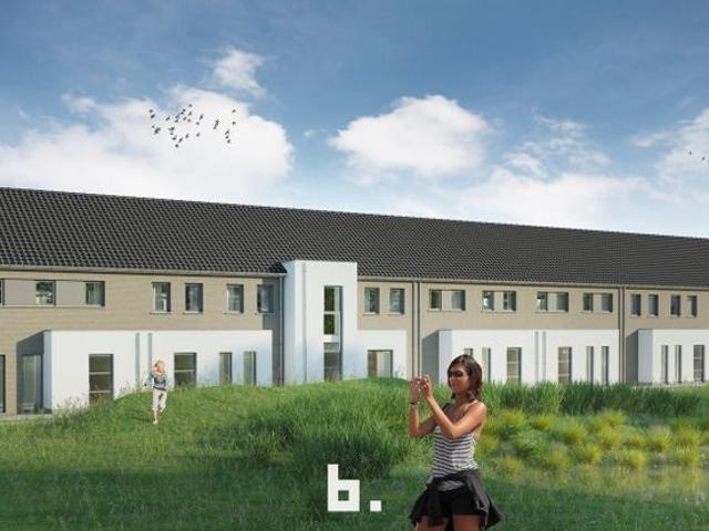 LANDELIJK GELEGEN COMPACTE WONINGEN
