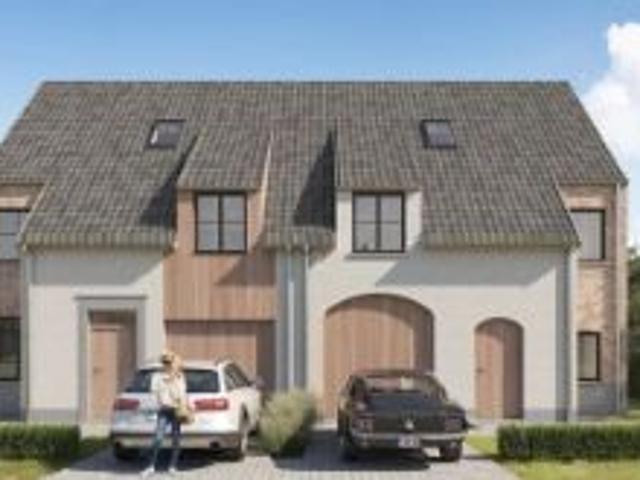 Landelijke, halfopen woning