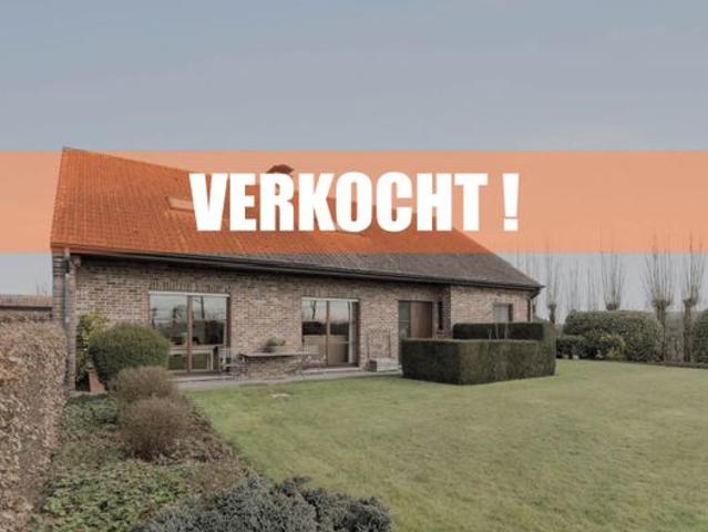 Landelijke woning met 7 slpk's op 3998 m2