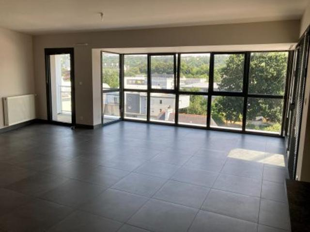 Landerneau Appartement type 4 Terrasse et 2 parking privatifs