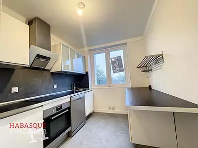 Landerneau 29800 Location appartement 3 pièces t3 cave