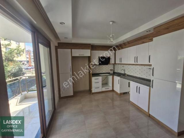 Landex'ten 2+1 Akkonak'ta 110m2 Arakat 4 Yıllık Kiralık Daire