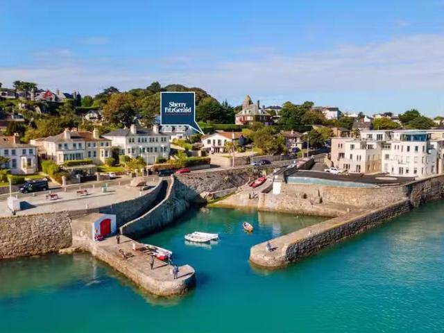 Landfall, Green Road, Dalkey, Co. Dublin
