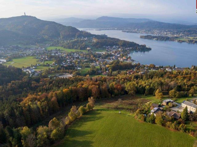Landhaus über dem Wörthersee Südufer