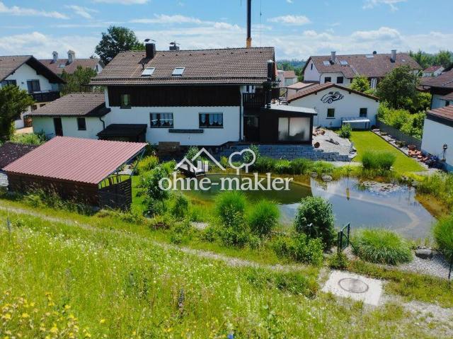 Landhaus mit Schwimmteich, viel Grund, viel Platz, viel Freude