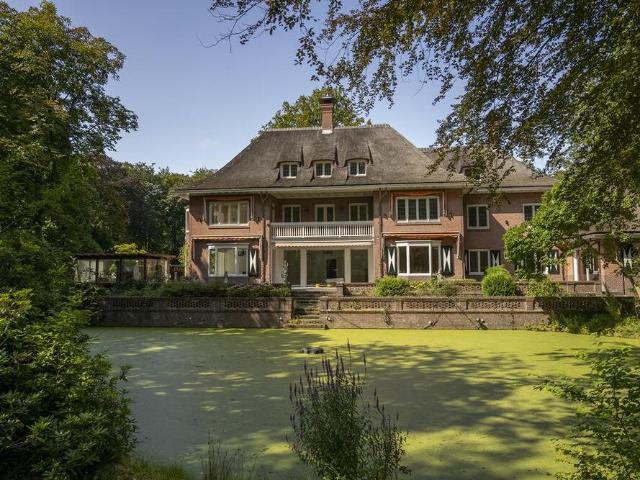 Landhuis, vrijstaande woning te huur in Wassenaar