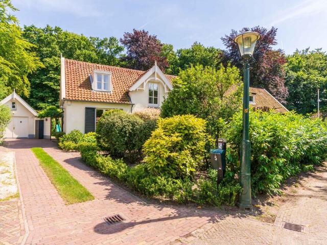 Landhuis, halfvrijstaande woning te huur in Wassenaar