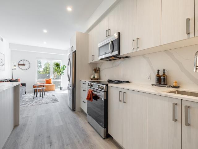 Landing on Main 2 Bedroom Apartment for Rent at 1370 Stittsville Main St, Ottawa, ON K2S 3K2 Stittsville