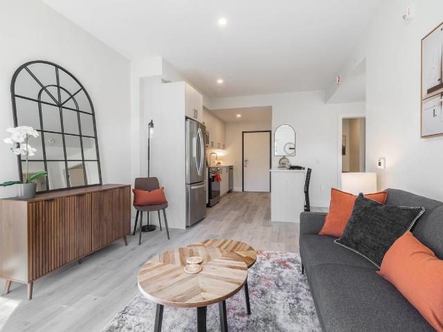 Landing on Main 2 Bedroom Apartment for Rent at 1370 Stittsville Main St, Ottawa, ON K2S 3K2 Stittsville