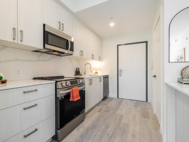Landing on Main Elgin I [object Promise] for Rent