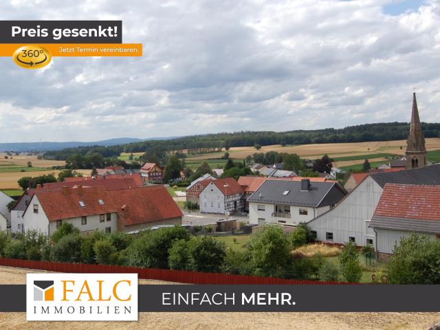 Ländlich leben und die Ruhe genießen. Einfamilienhaus mit Nebengebäude