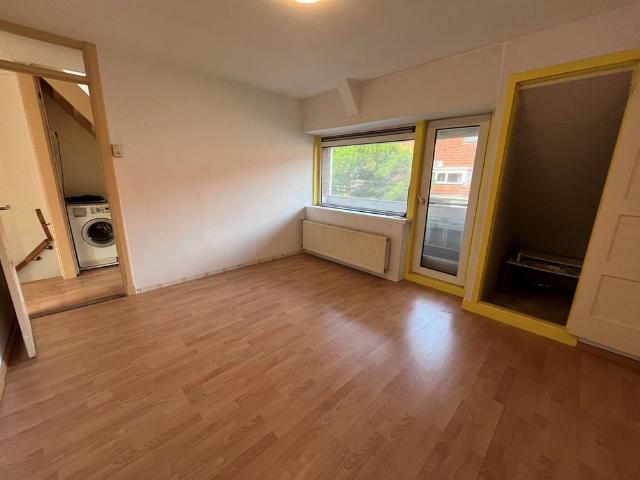 Landmanstraat 13B