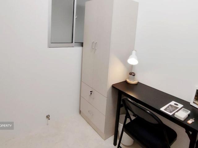 Landridge Condo D5, Condominium