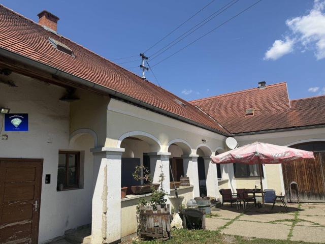 Bauernhof Ihr ländliches Paradies zum Leben und Wohlfühlen mit knappe 10.000m² Grund ideal für Tierhaltung 10078