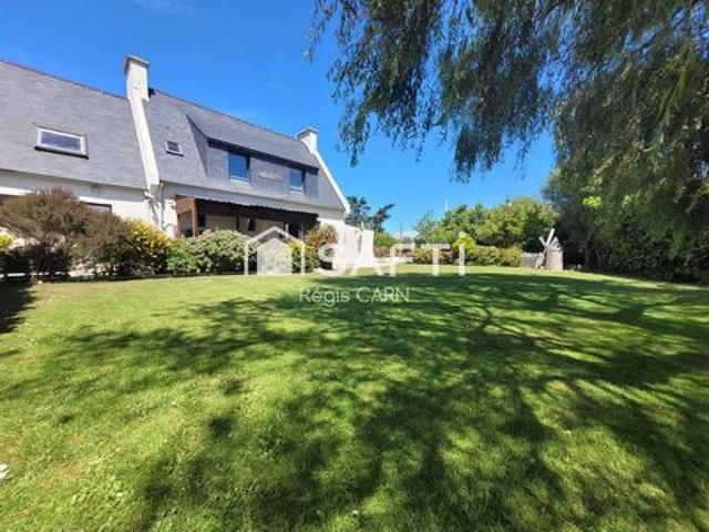 LANDUNVEZ:maison familiale T6, 5 chambres sur jardin 1000 m²