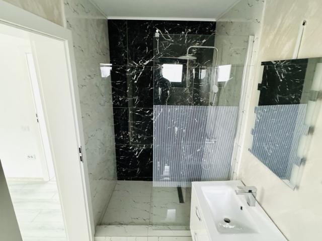 Langa asfalt! Canalizare! Casa 4 camere, Valea lupului