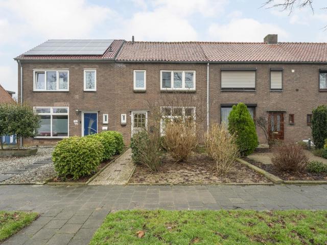 Langhaagweg, 63, 6171BS, Stein, Limburg 6171BS