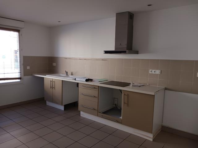 LANGON~Maison de Ville T4 en rdc + 1