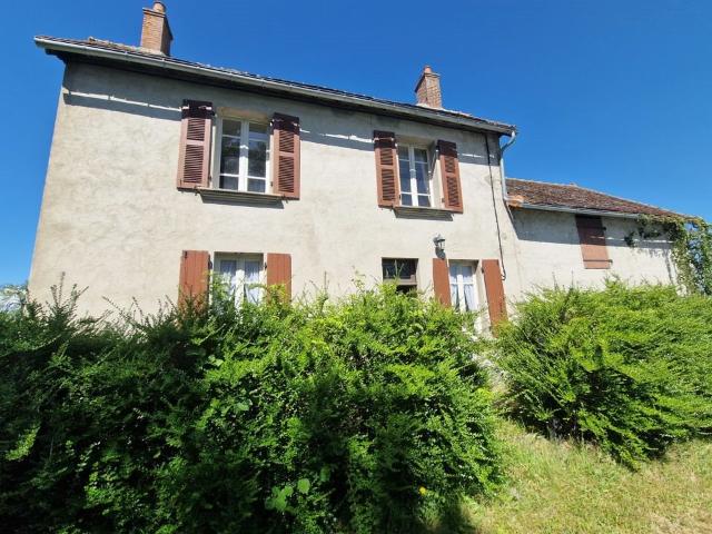 L'anglaise du Village qui fait son Show 126m² Saint Pourçain sur Sioule