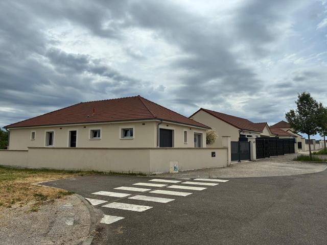 Langres Location Maison 52