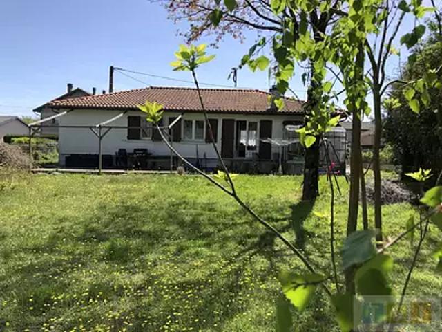 Lannemezan 65300 Achat / Vente maison 5 pièces t5 au dernier étage terrasse