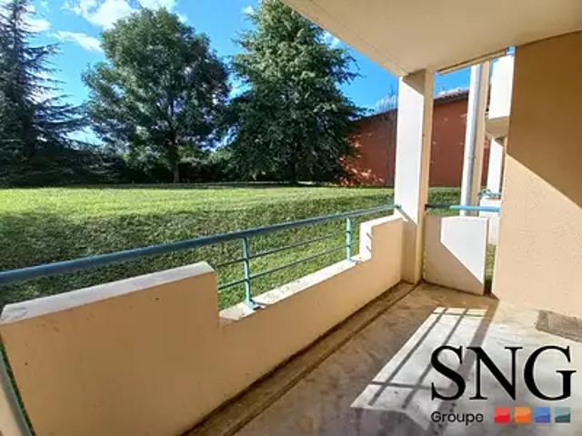 Lannemezan 65300 Location appartement 3 pièces t3 parking