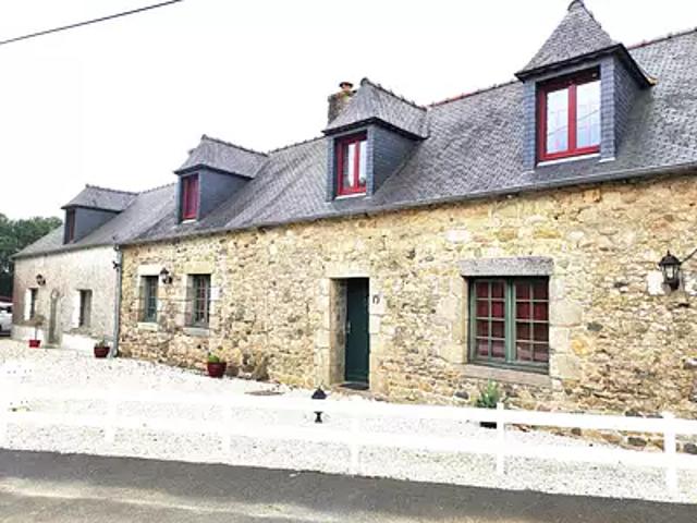 Lanrodec 22170 Achat / Vente maison 8 pièces t8