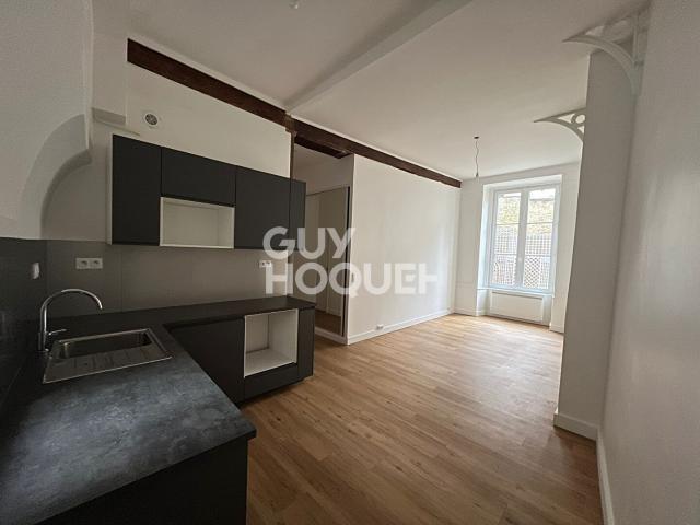 LAON APPARTEMENT 2 PIECES A LOUER