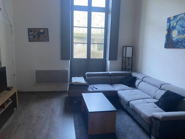 LAON VILLE HAUTE APPARTEMENT