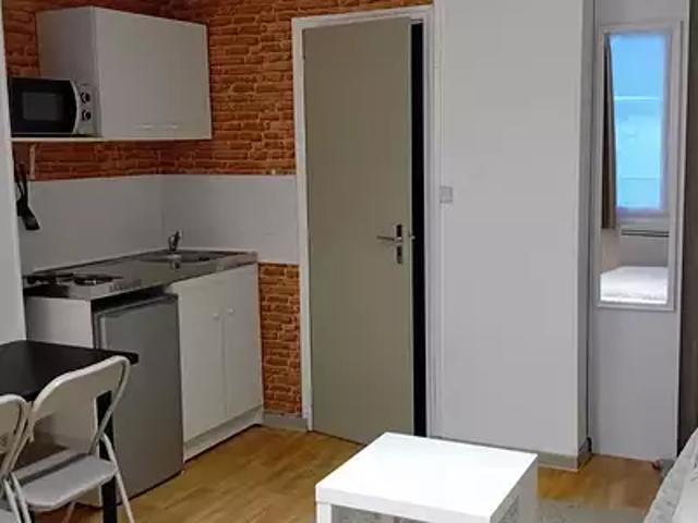 Laon 02000 Achat / Vente appartement 1 pièce t1 au dernier étage
