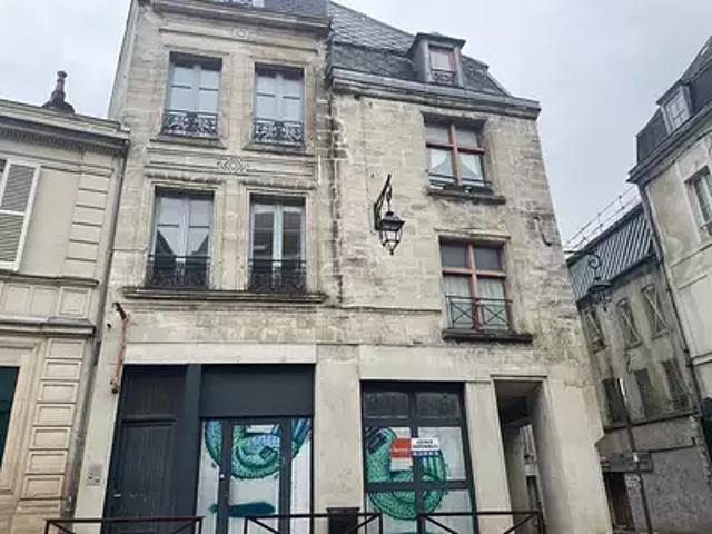 Laon 02000 Achat / Vente immeuble parking
