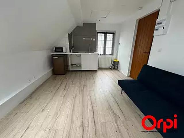 Laon 02000 Location appartement 1 pièce t1