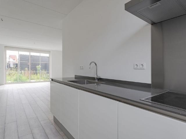 Laan van Dorset 6