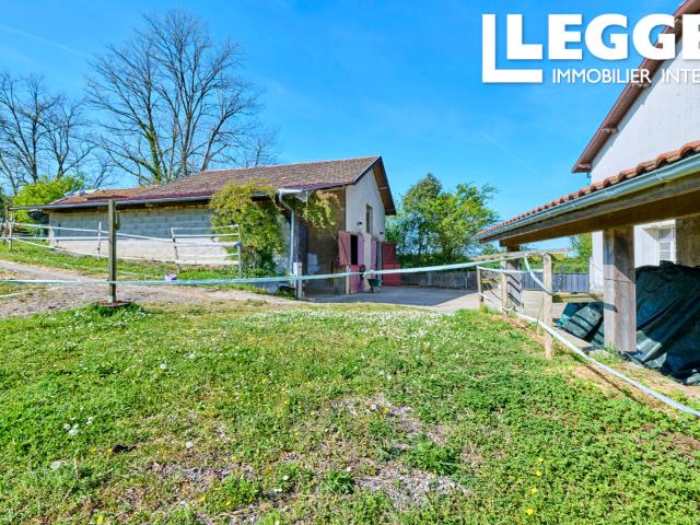 LABATUT HABAS Grande maison de 290 m² + maisonnette secondaire + dépendances