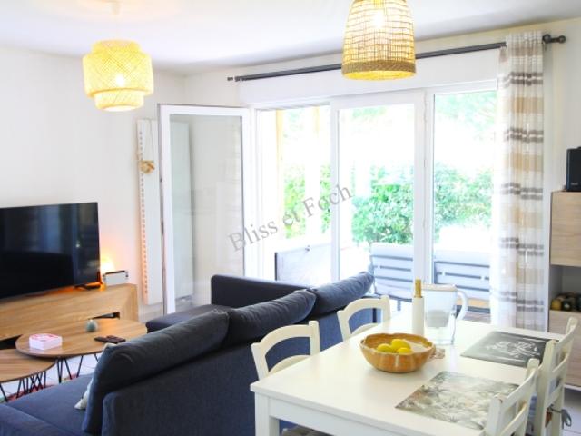 LABENNE APPARTEMENT T2 TERRASSE ET JARDIN PRIVATIF PARKING EXTERIEUR