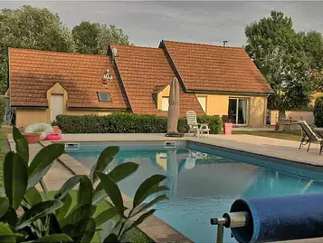 Labergement lès Seurre 21820 Achat / Vente maison 7 pièces t7 piscine cave