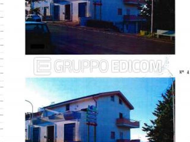 Laboratori per arti e mestieri di 211 mq in vendita a Ferrandina Rif. 4552289