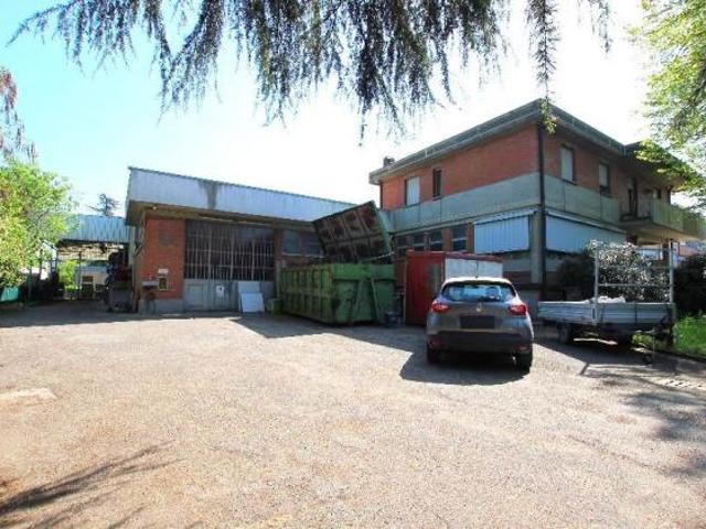 Laboratorio di 6 locali in Affitto[1174 mq]