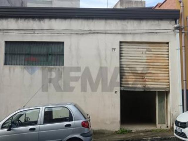 Laboratorio in vendita a Catania, Picanello