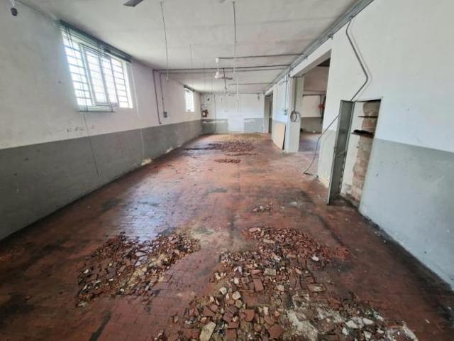 Laboratorio in vendita a Capalle Campi Bisenzio 262 mq Rif: 1413522