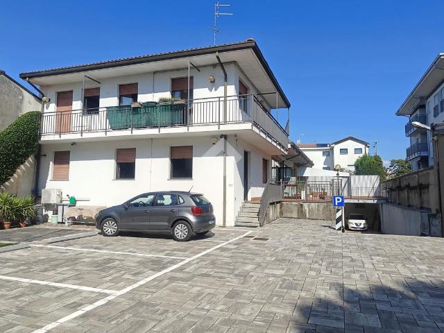 Laboratorio in vendita a Carate Brianza