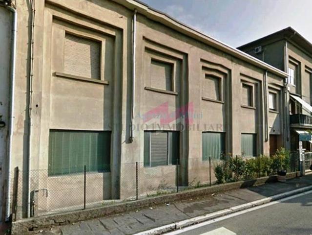 Laboratorio in vendita a Borgo Mantovano, Revere